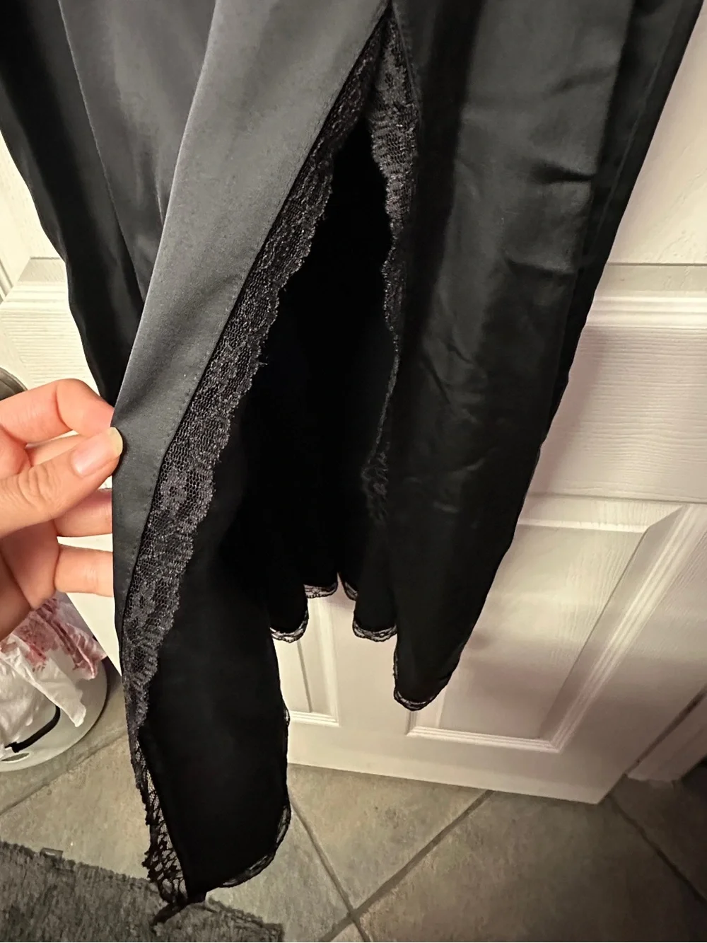 Abercrombie & Fitch Black Lace-Trim Satin Slip Dress - Womens Medium Petite